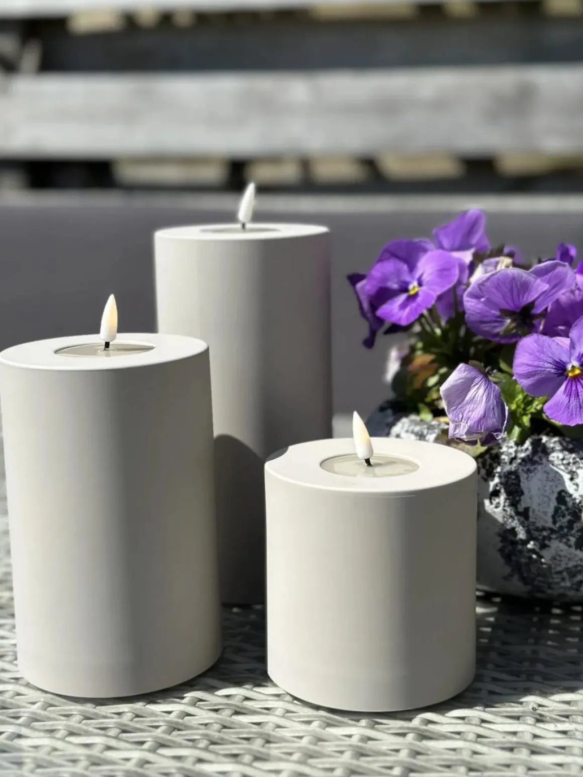 Deluxe Homeart Led kaars Real Flame Sand (10CM x 20 CM outdoor)