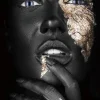 Glasschilderij woman gold 80 x 120 cm