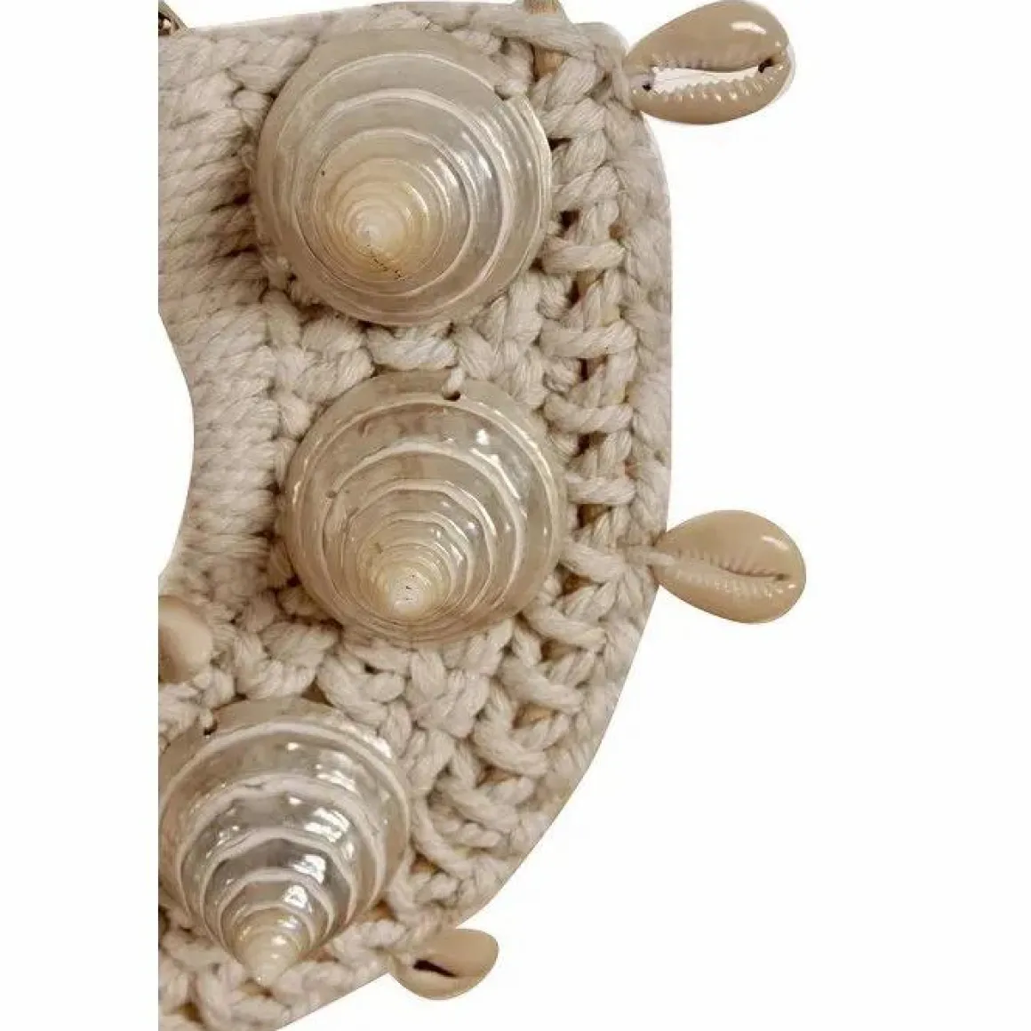 J67 kleine schelp ornament op voet standaard