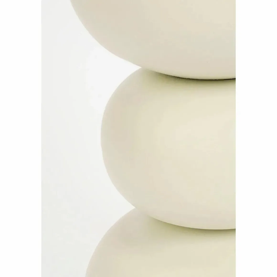 Luna Bijzettafel – H46 x Ø32 cm – IJzer – Off-white