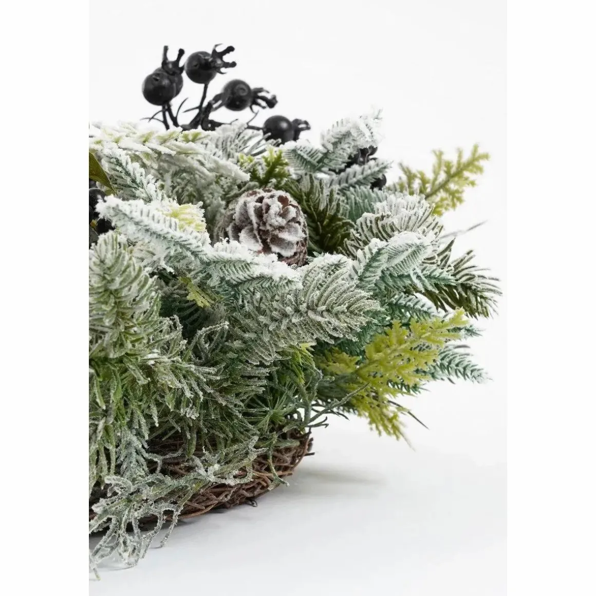 Vesper Kerstkrans met Dennenappels – H13 x Ø50 cm – Zwart